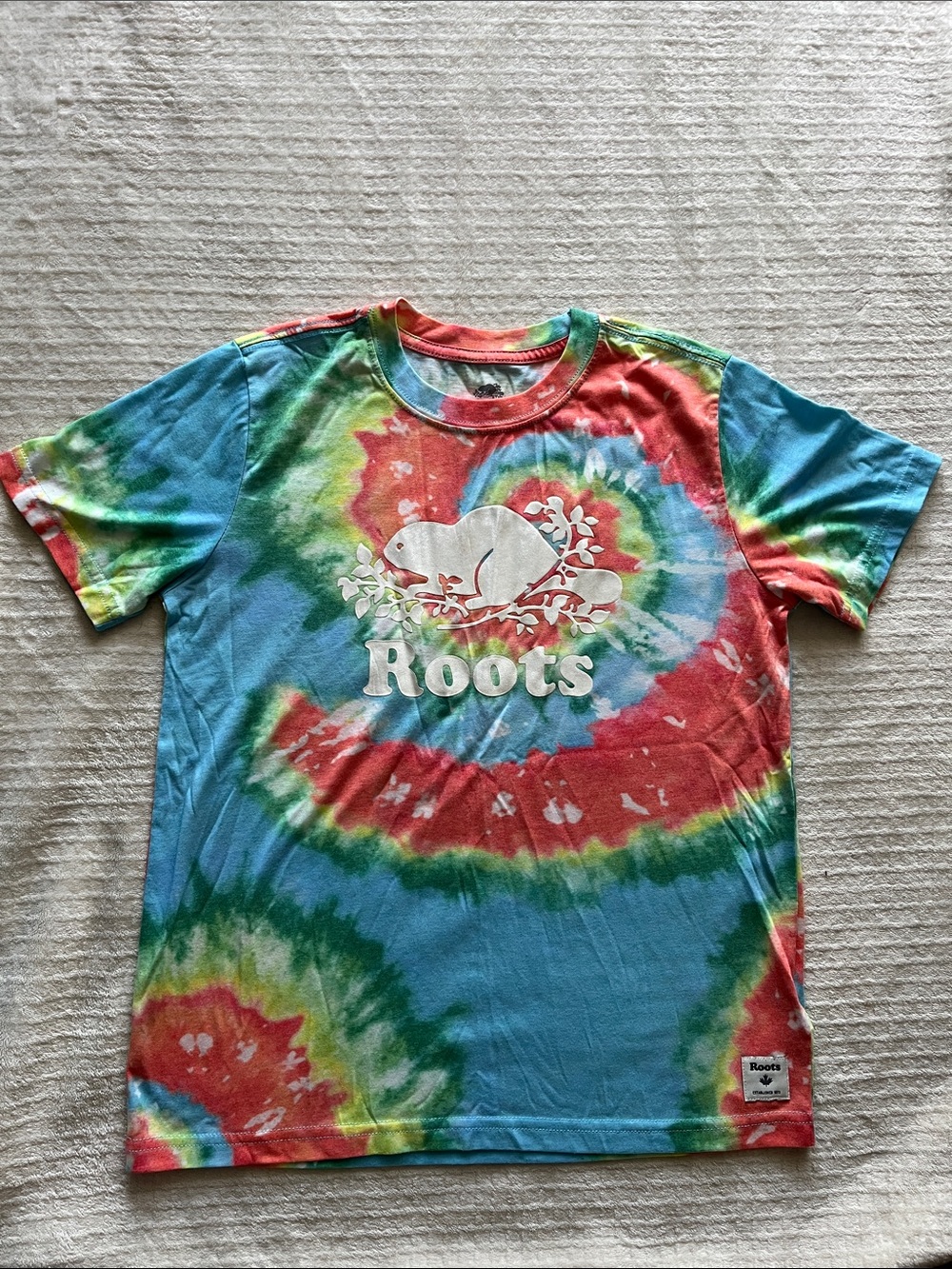 Roots Kids Tie-Dye Tee in Blue, Red, Green, Yellow excellent condition like new